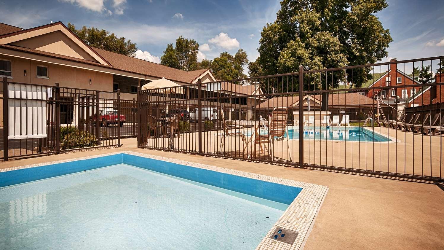 Best Western Paradise Inn Savoy Экстерьер фото